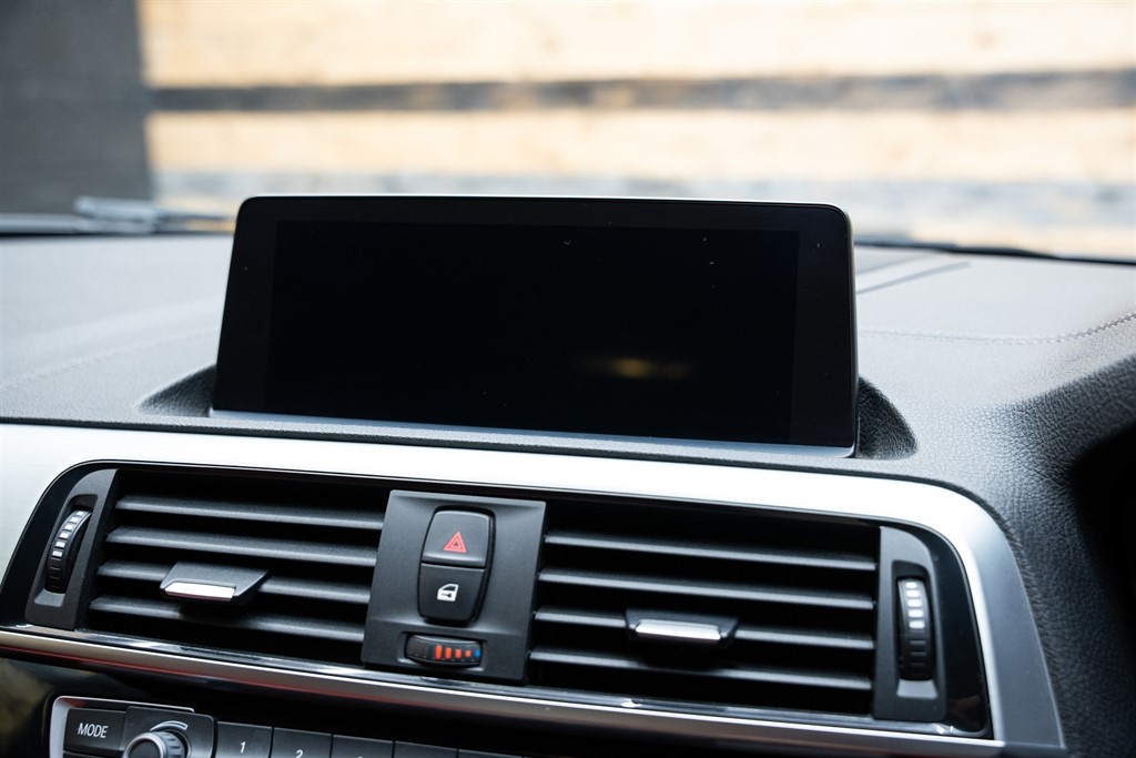 Used BMW M240i 2019 for sale - 77134182: Photo 44