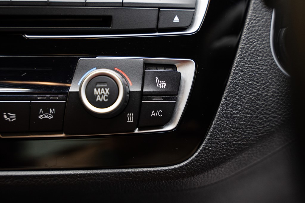 Used BMW M240i 2019 for sale - 77134182: Photo 47