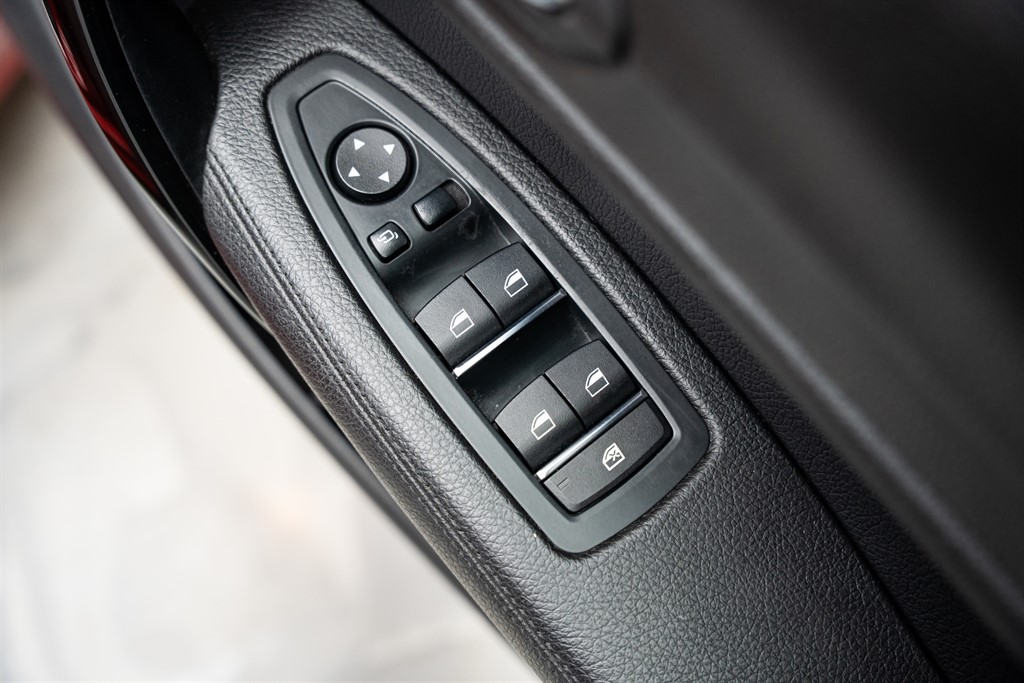 Used BMW M140i 2017 for sale - 77134210: Photo 36