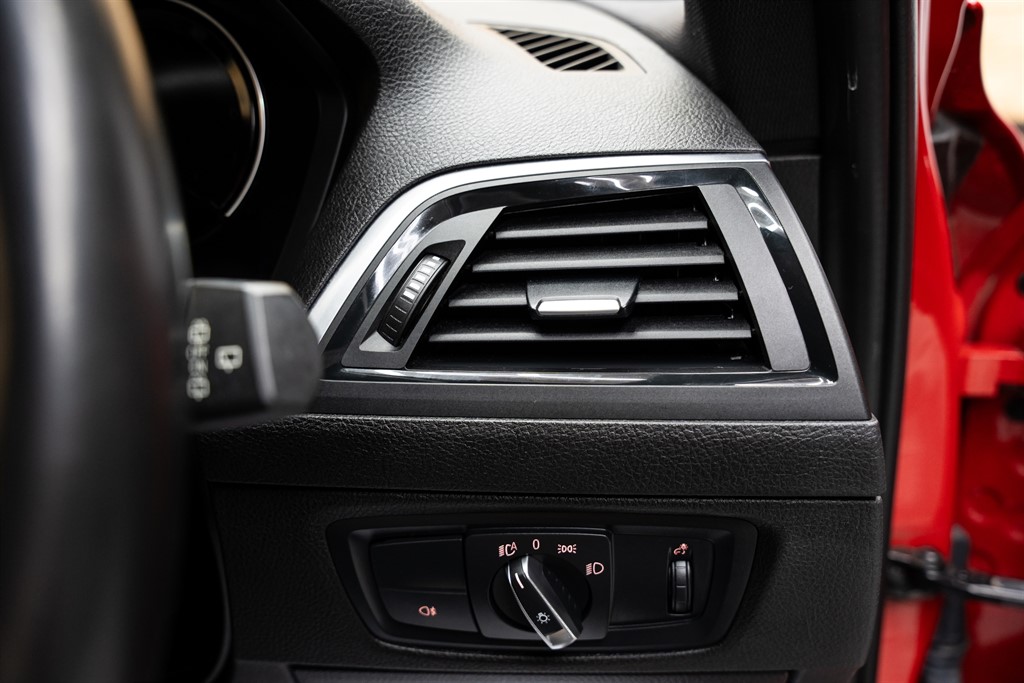 Used BMW M140i 2017 for sale - 77134210: Photo 67