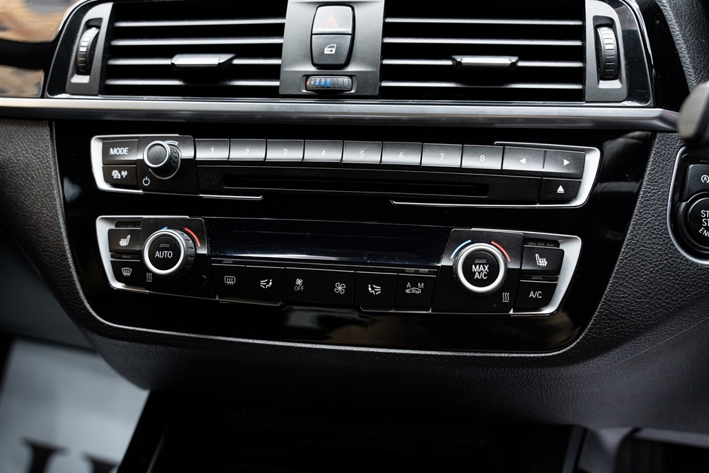 Used BMW M140i 2017 for sale - 77134210: Photo 78