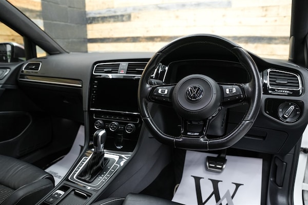 Used Volkswagen Golf 2017 for sale - 76161624: Photo 61