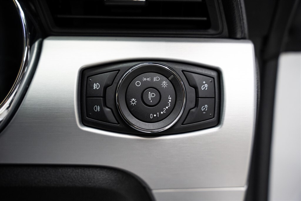 Used Ford Mustang 2016 for sale - 76552580: Photo 61