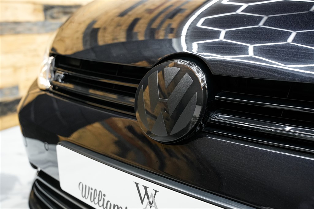 Used Volkswagen Golf 2017 for sale - 77841871: Photo 7