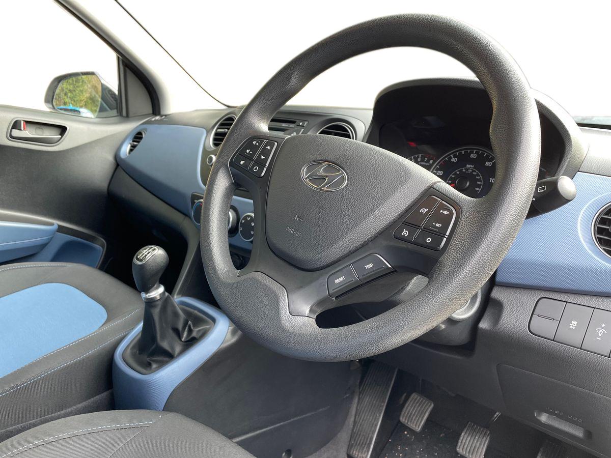 Used Hyundai i10 2015 for sale - 77627522: Photo 15