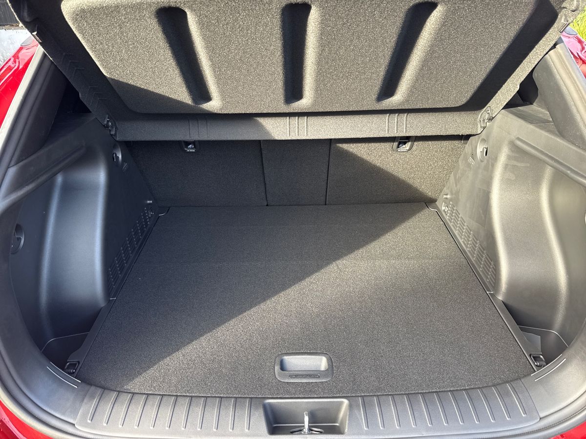 Used Hyundai KONA 2025 for sale - 77002692: Photo 12