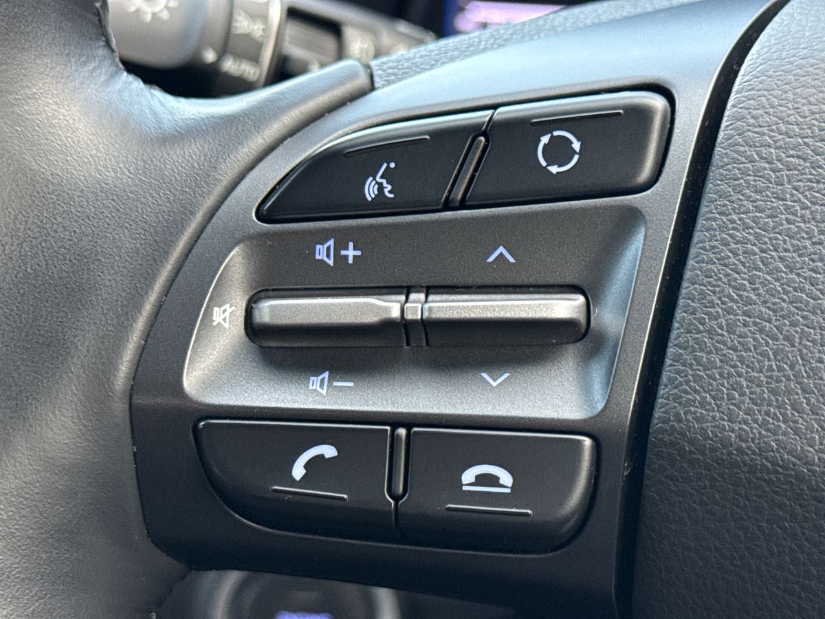 Used Hyundai KONA 2018 for sale - 77002640: Photo 16