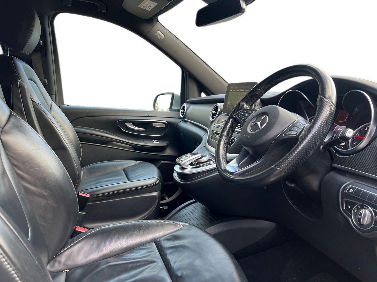 Used Mercedes-Benz V-Class 2018 for sale - 77050910: Photo 15