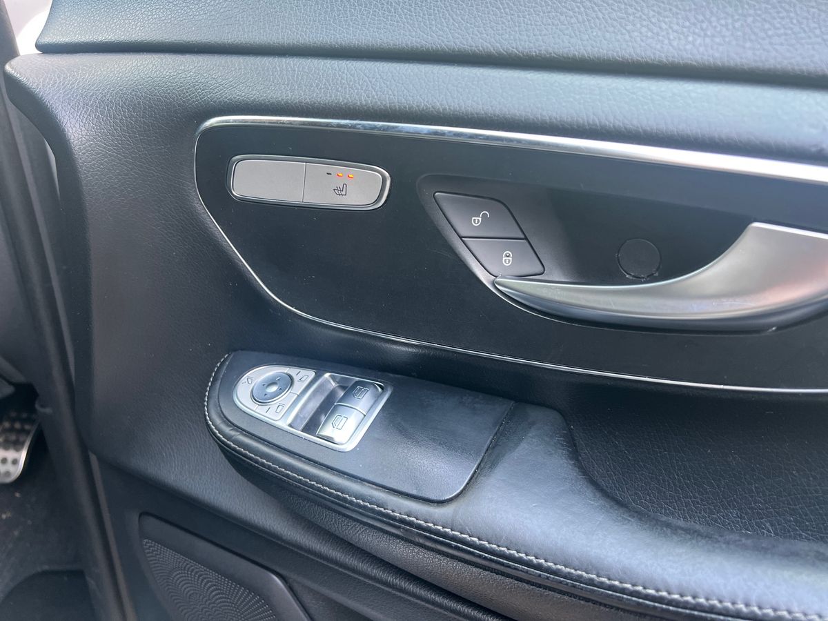 Used Mercedes-Benz V-Class 2018 for sale - 77050910: Photo 20