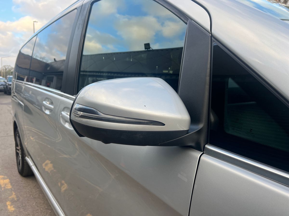 Used Mercedes-Benz V-Class 2018 for sale - 77050910: Photo 22