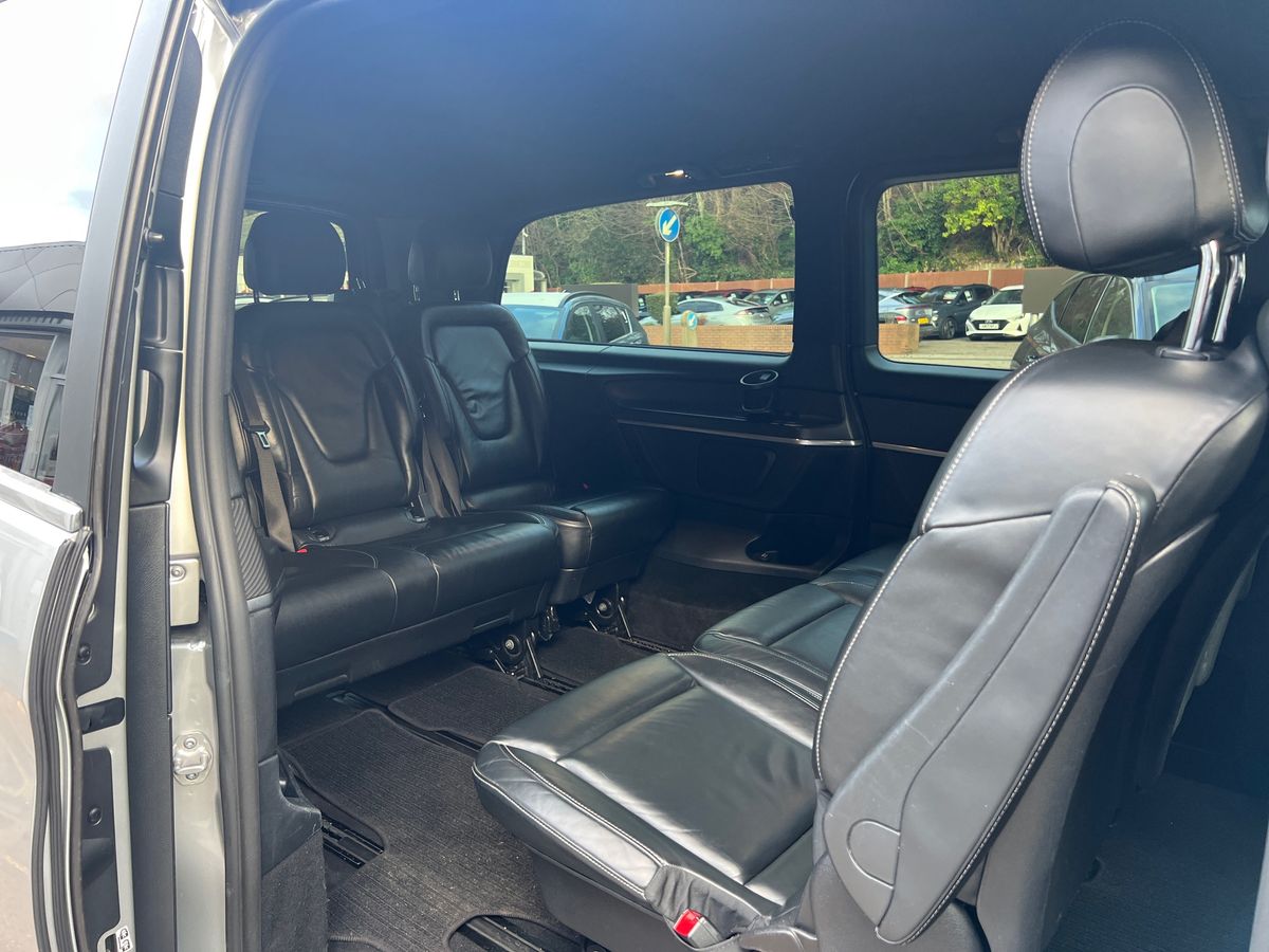 Used Mercedes-Benz V-Class 2018 for sale - 77050910: Photo 27