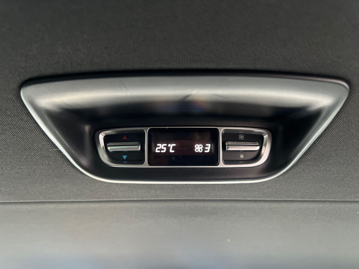 Used Mercedes-Benz V-Class 2018 for sale - 77050910: Photo 28