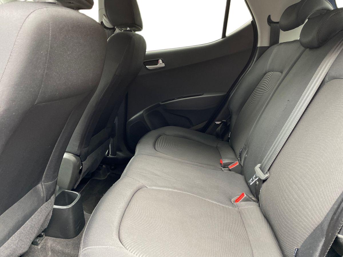 Used Hyundai i10 2017 for sale - 77927417: Photo 11