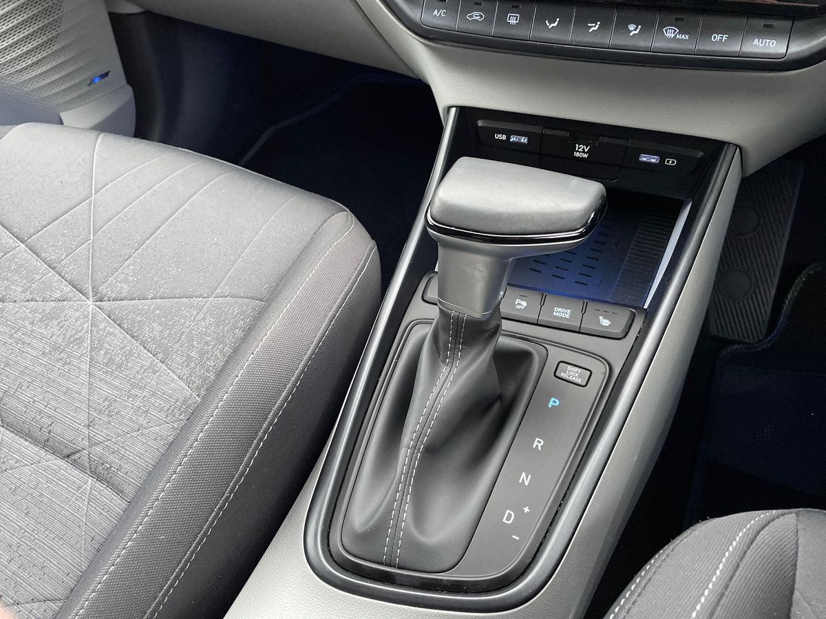 Used Hyundai BAYON 2023 for sale - 77043025: Photo 19