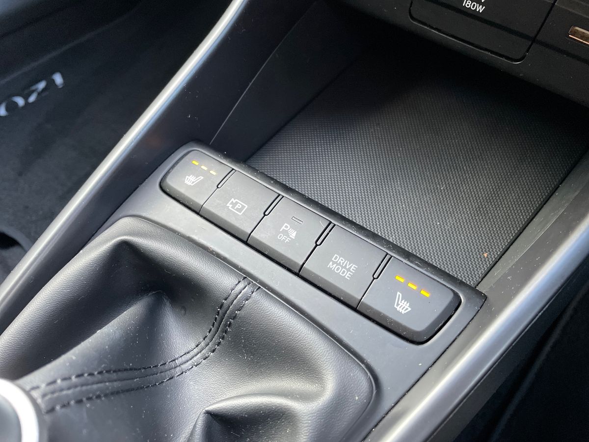 Used Hyundai i20 2022 for sale - 77232131: Photo 29