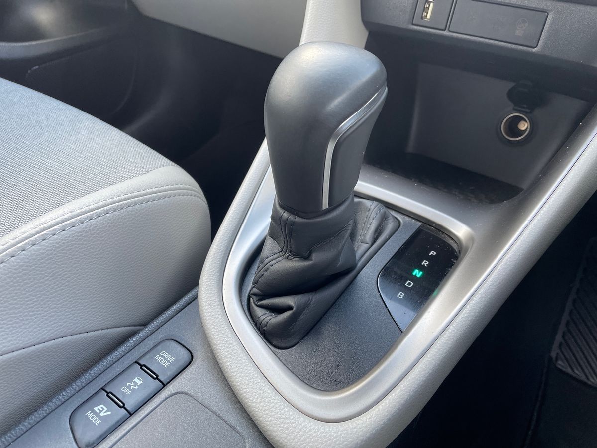 Used Toyota Yaris 2022 for sale - 77841523: Photo 19