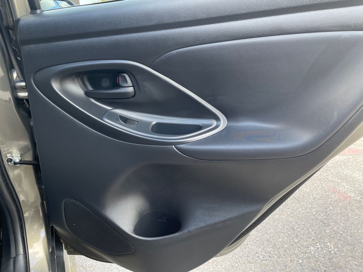 Used Toyota Yaris 2022 for sale - 77841523: Photo 23