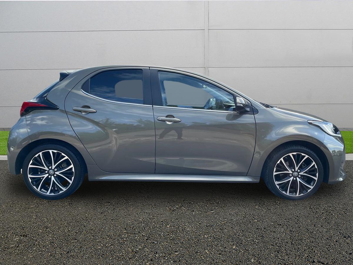 Used Toyota Yaris 2022 for sale - 77841523: Photo 8