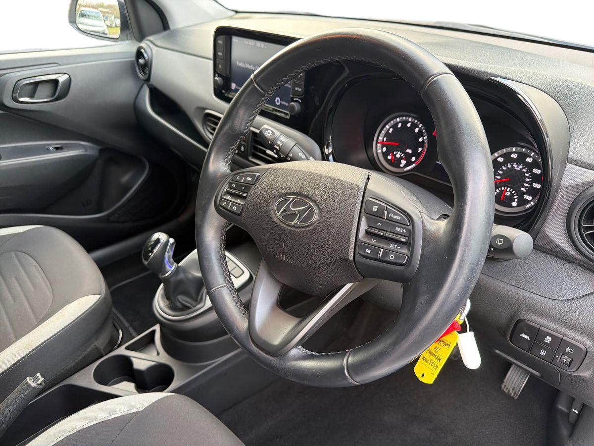 Used Hyundai i10 2022 for sale - 77269254: Photo 15