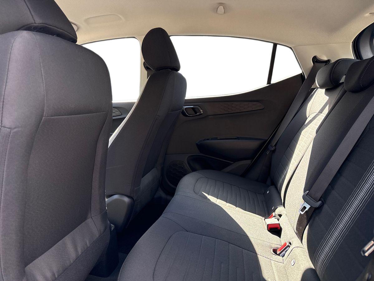 Used Hyundai i10 2024 for sale - 78059763: Photo 11