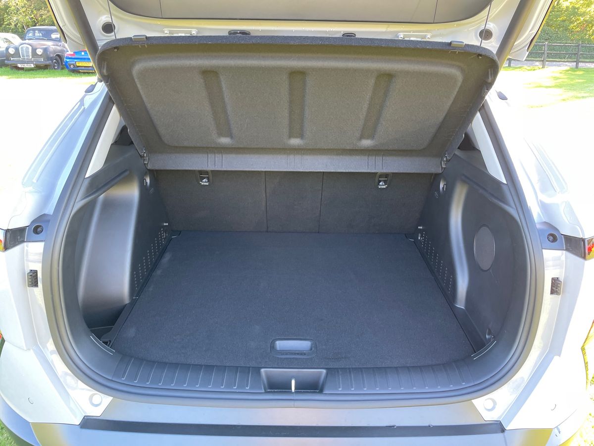 Used Hyundai KONA 2025 for sale - 77002605: Photo 12