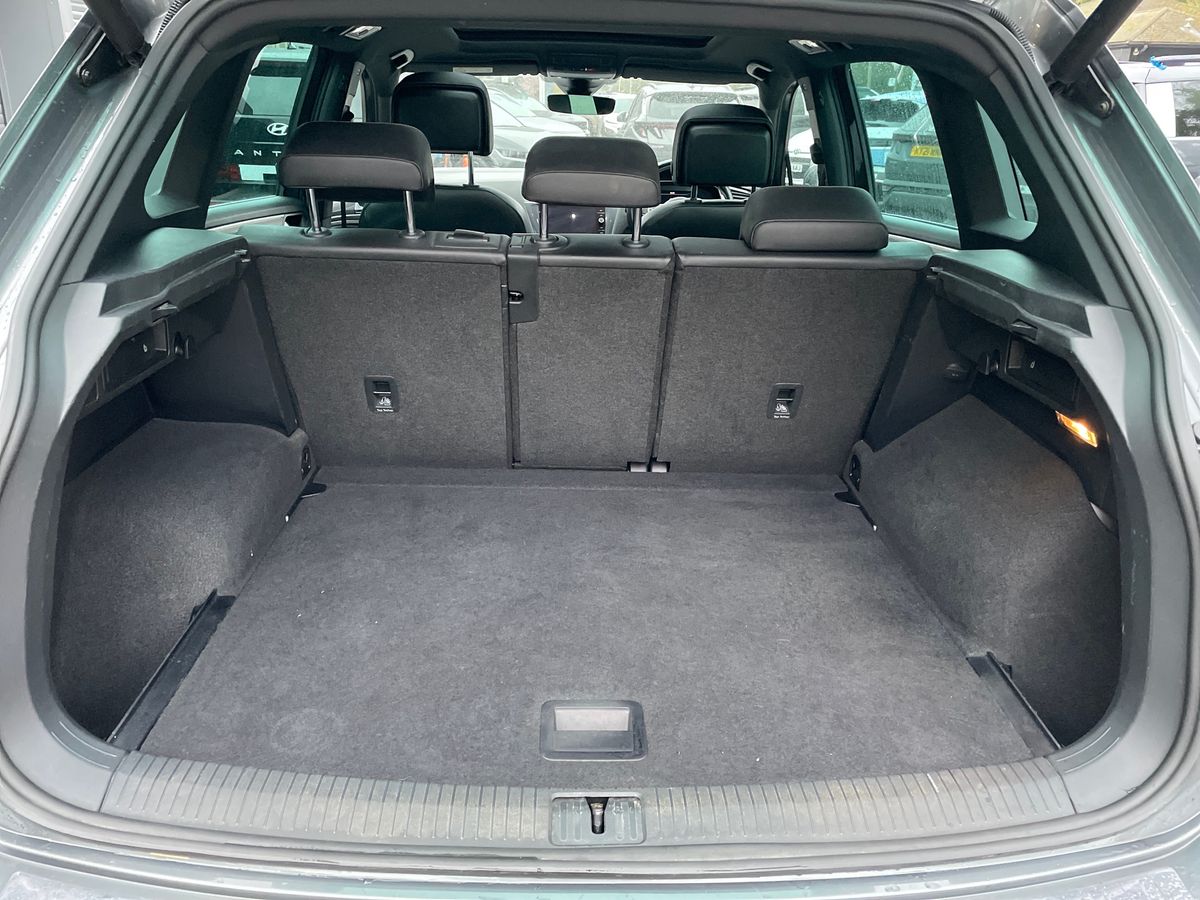 Used Volkswagen Tiguan 2018 for sale - 77841516: Photo 12