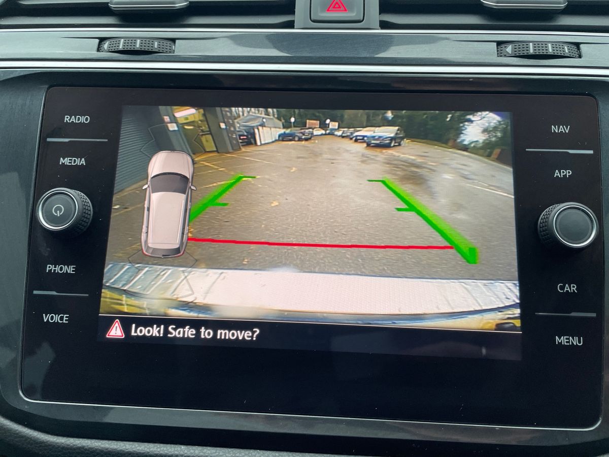 Used Volkswagen Tiguan 2018 for sale - 77841516: Photo 24