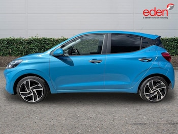 Used Hyundai i10 2023 for sale - 79337945: Photo