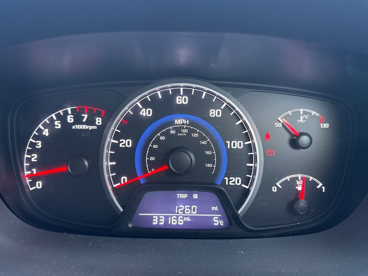 Used Hyundai i10 2015 for sale - 77312387: Photo 14