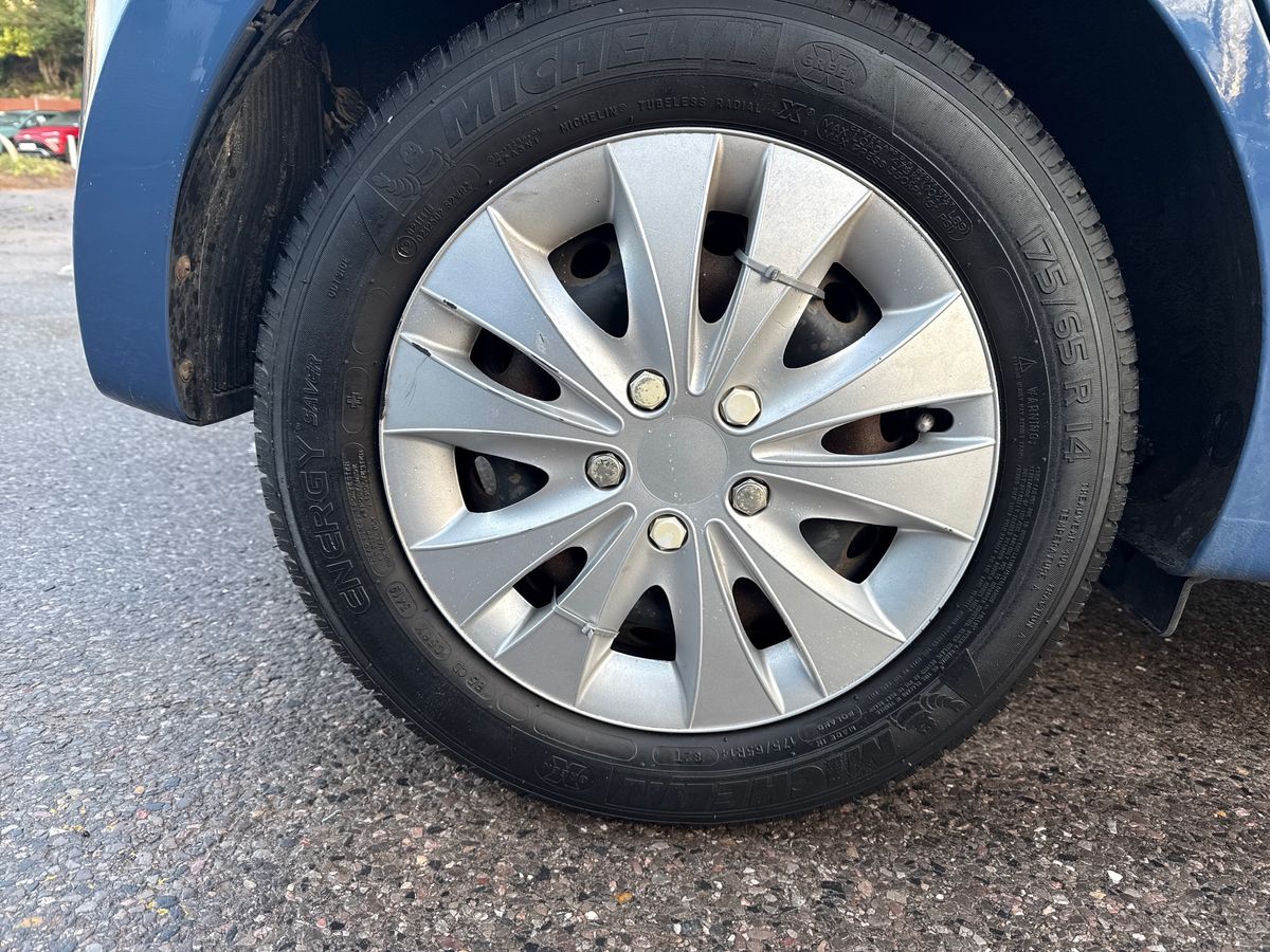 Used Hyundai i10 2015 for sale - 77312387: Photo 9