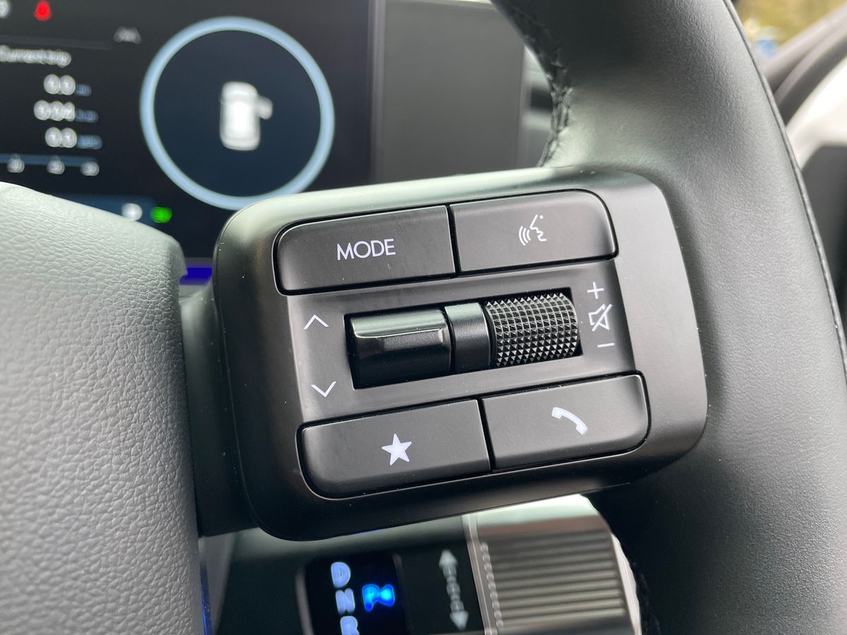 Used Hyundai Santa Fe 2025 for sale - 77002637: Photo 17