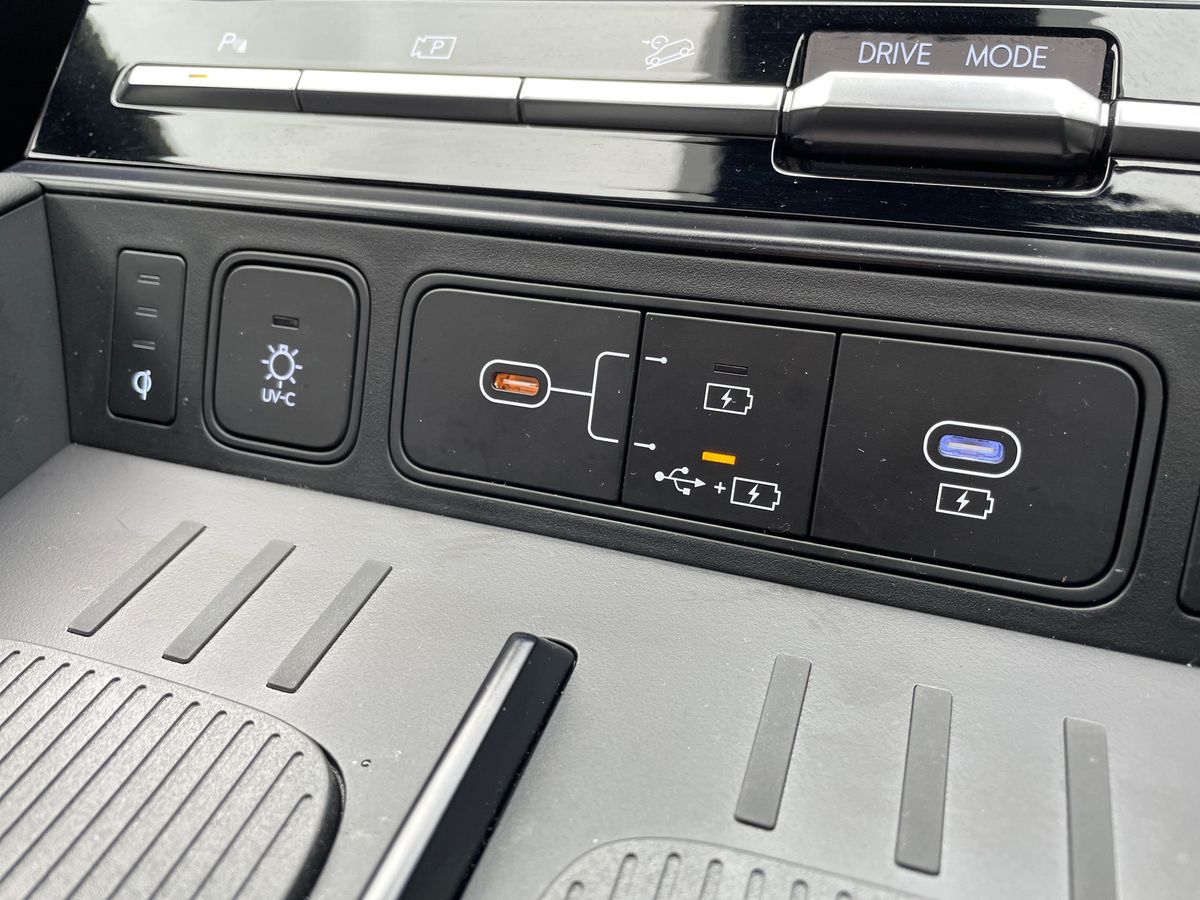 Used Hyundai Santa Fe 2025 for sale - 77002637: Photo 31