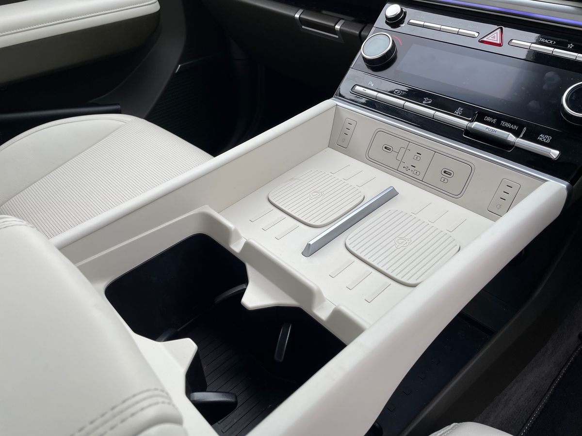 Used Hyundai Santa Fe 2025 for sale - 77002609: Photo 19