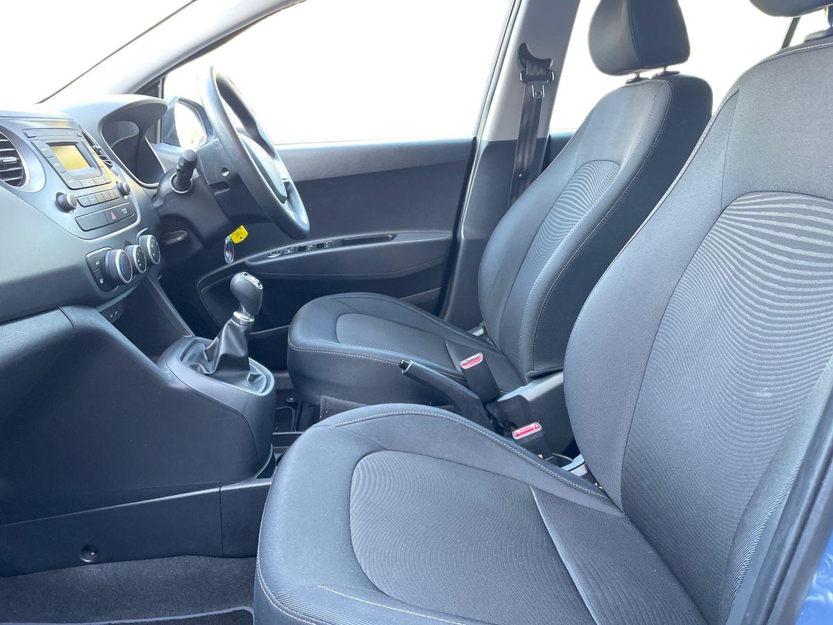 Used Hyundai i10 2018 for sale - 77002656: Photo 10