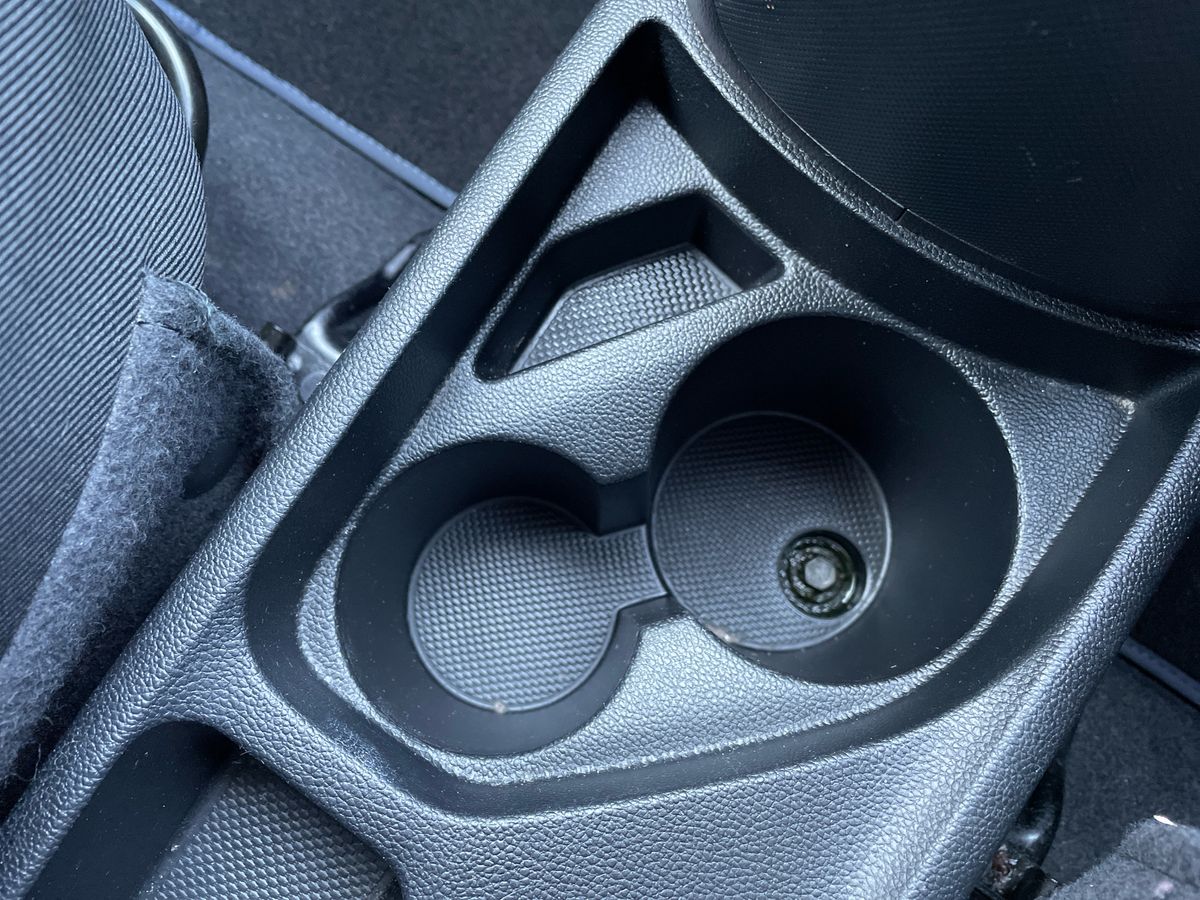 Used Hyundai i10 2018 for sale - 77002656: Photo 25