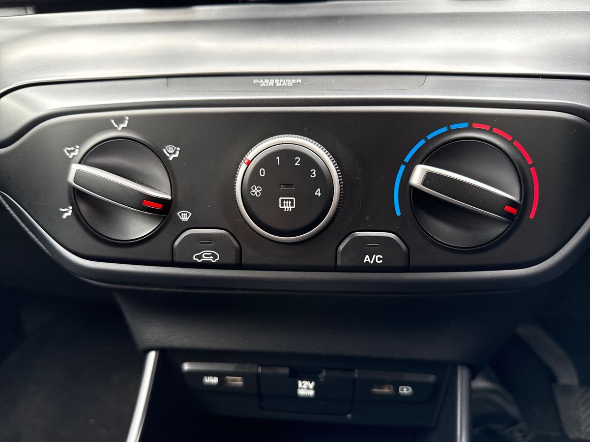 Used Hyundai i20 2023 for sale - 77755611: Photo 18