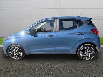 Used Hyundai i10 2024 for sale - 78385318: Photo