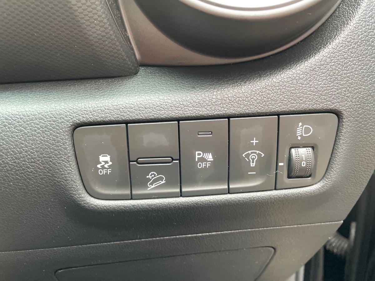 Used Hyundai KONA 2022 for sale - 77702760: Photo 24