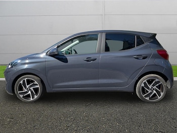 Used Hyundai i10 2021 for sale - 79184704: Photo