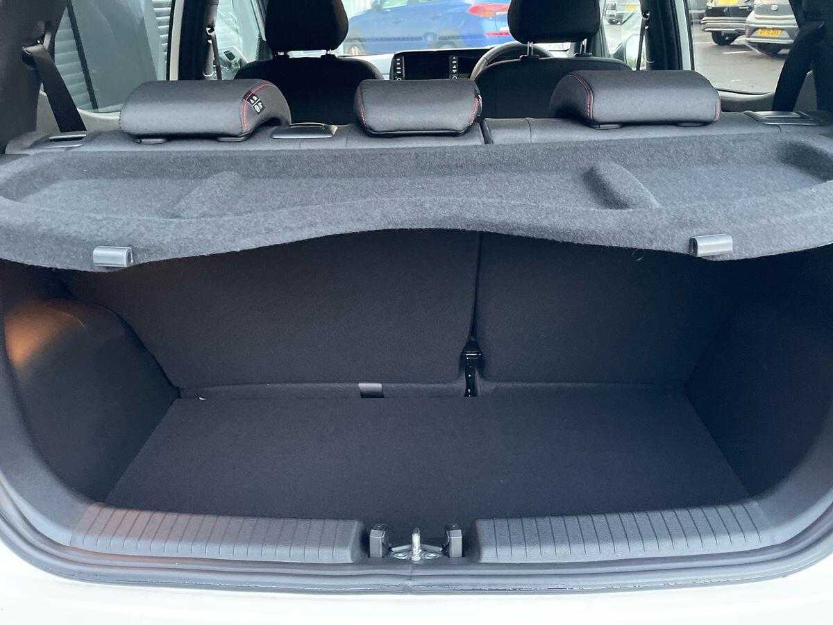 Used Hyundai i10 2025 for sale - 76952240: Photo 12