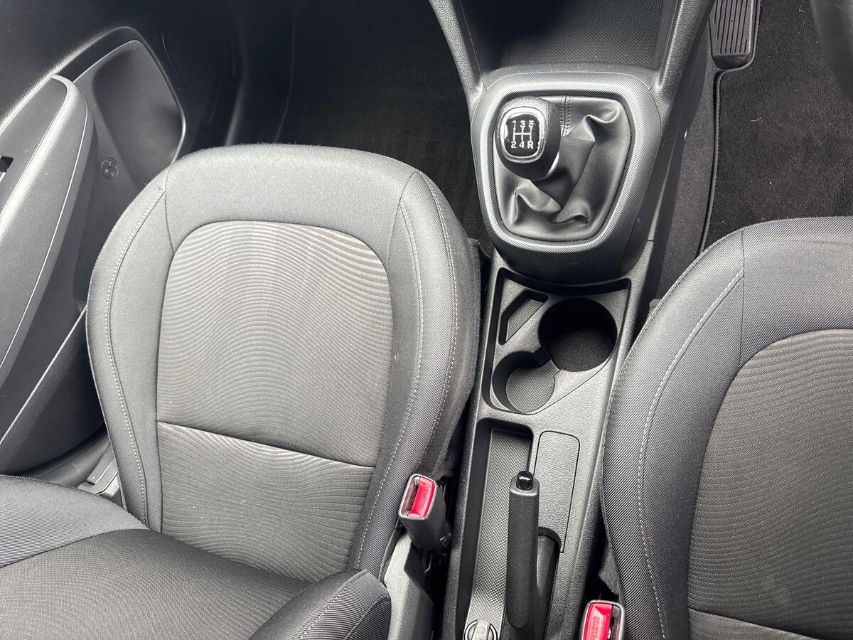 Used Hyundai i10 2017 for sale - 76716846: Photo 19