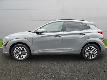 Used Hyundai KONA 2023 for sale - 77307431: Photo