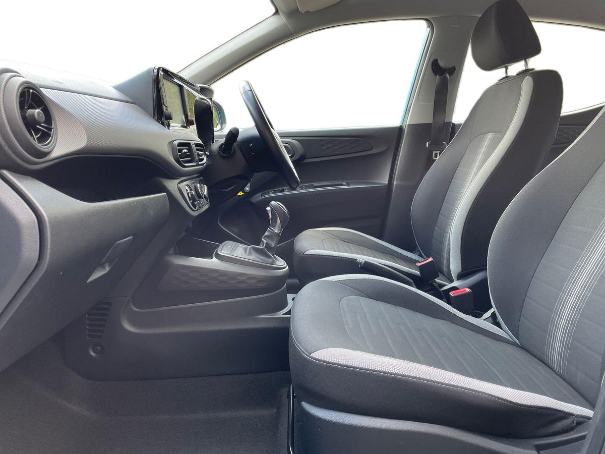 Used Hyundai i10 2022 for sale - 77841559: Photo 10