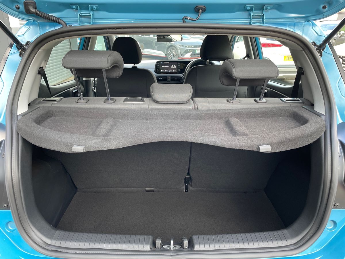 Used Hyundai i10 2022 for sale - 77841559: Photo 12