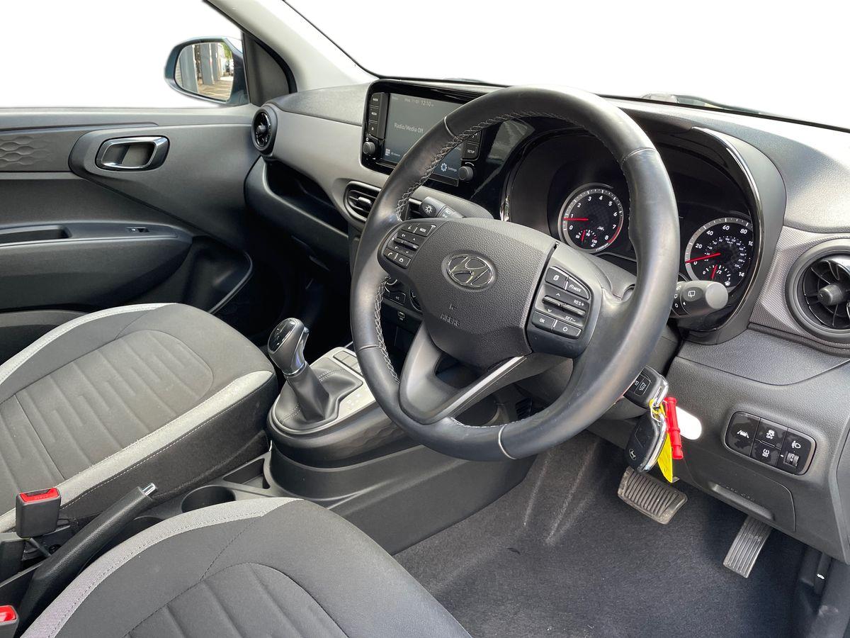 Used Hyundai i10 2022 for sale - 77841559: Photo 15