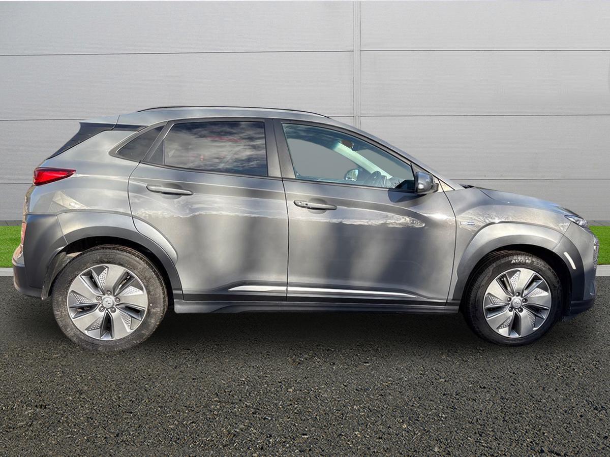 Used Hyundai KONA 2020 for sale - 76780633: Photo 8