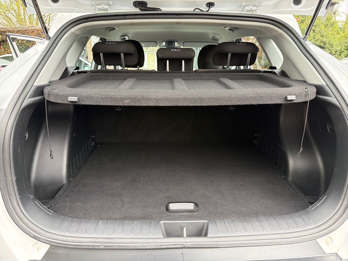 Used Hyundai KONA 2023 for sale - 78215924: Photo 12