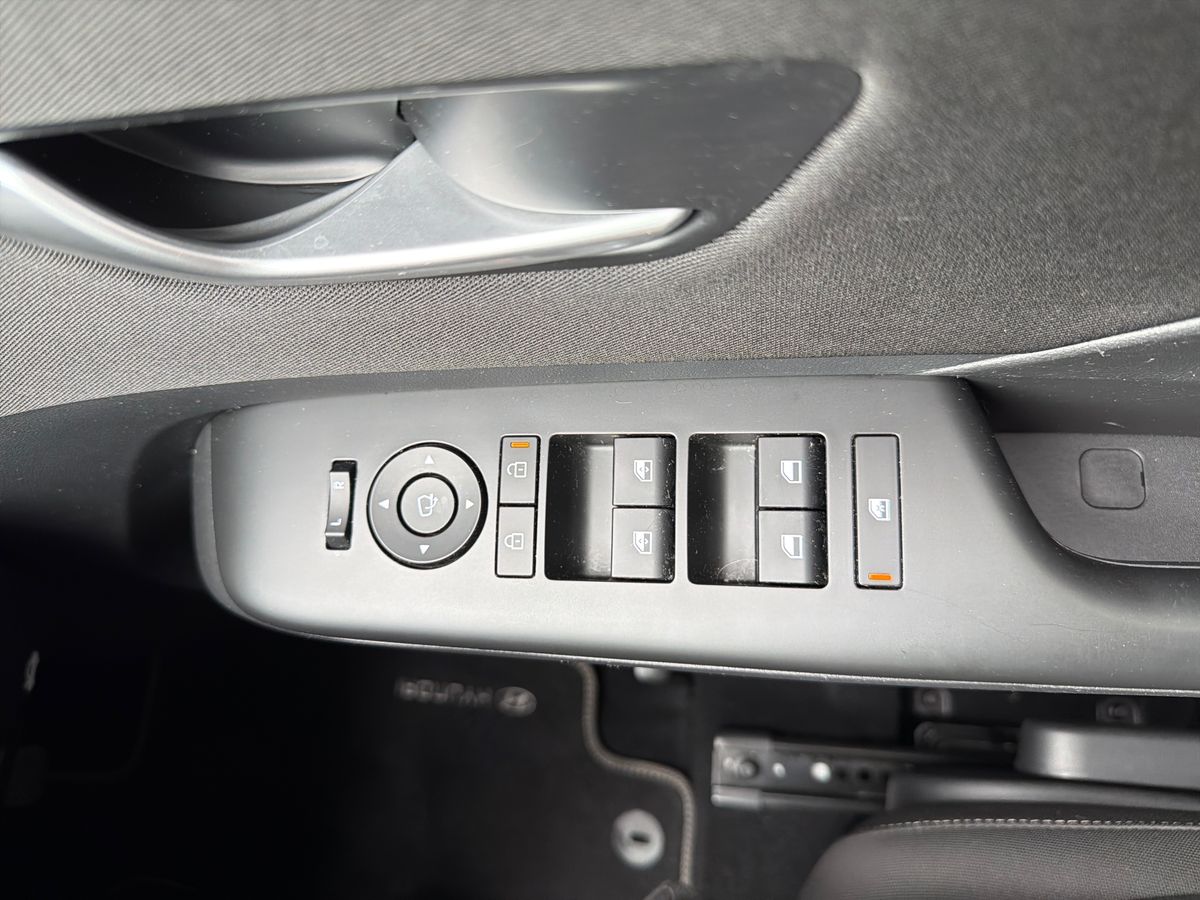 Used Hyundai KONA 2023 for sale - 78215924: Photo 20