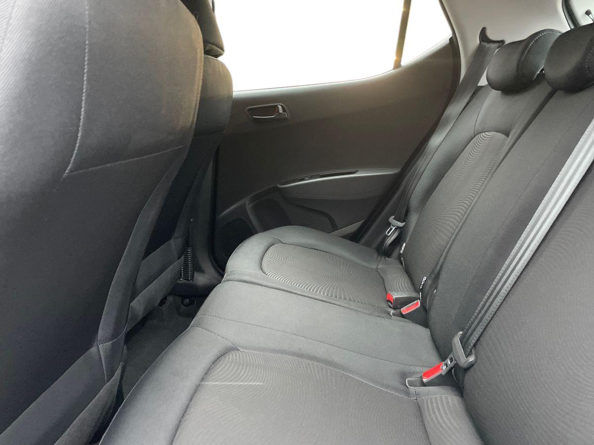 Used Hyundai i10 2019 for sale - 77885465: Photo 11