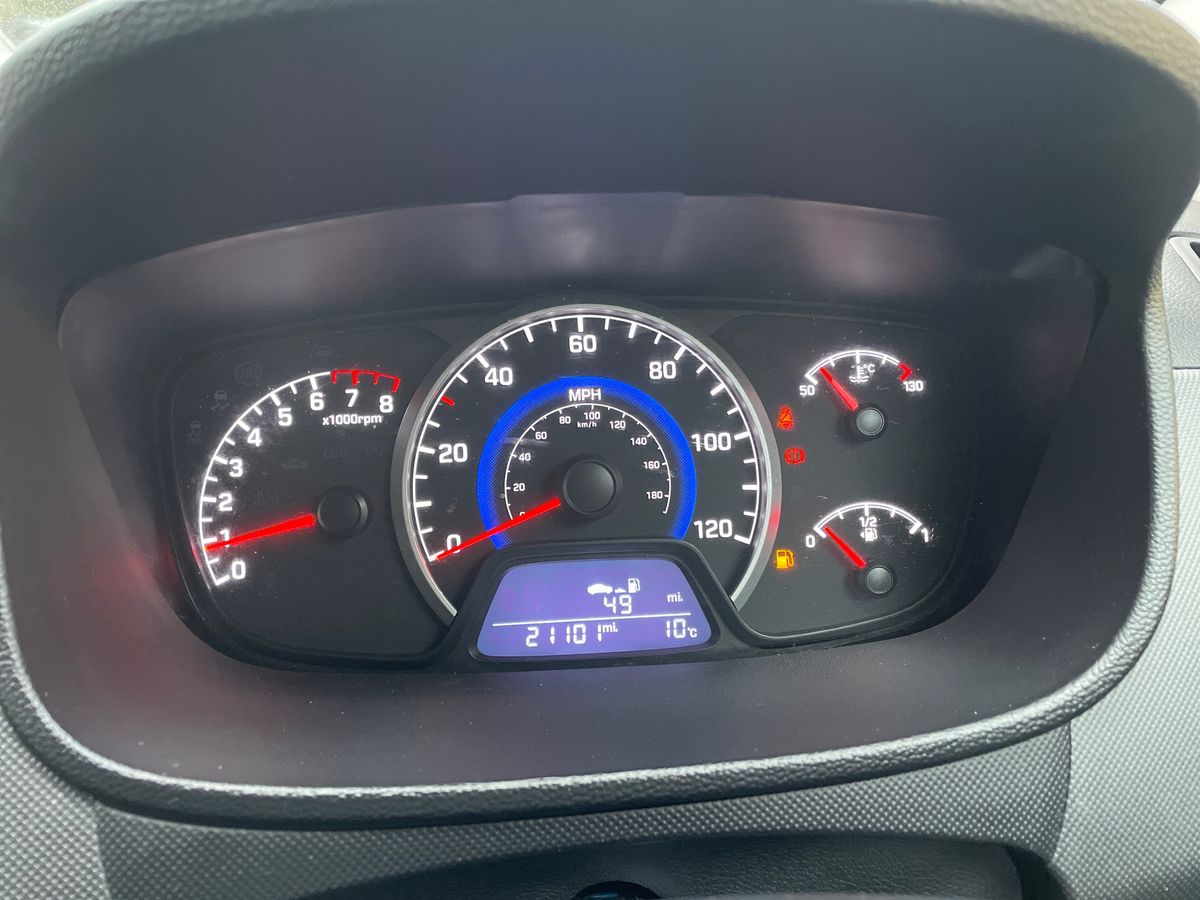 Used Hyundai i10 2019 for sale - 77885465: Photo 14